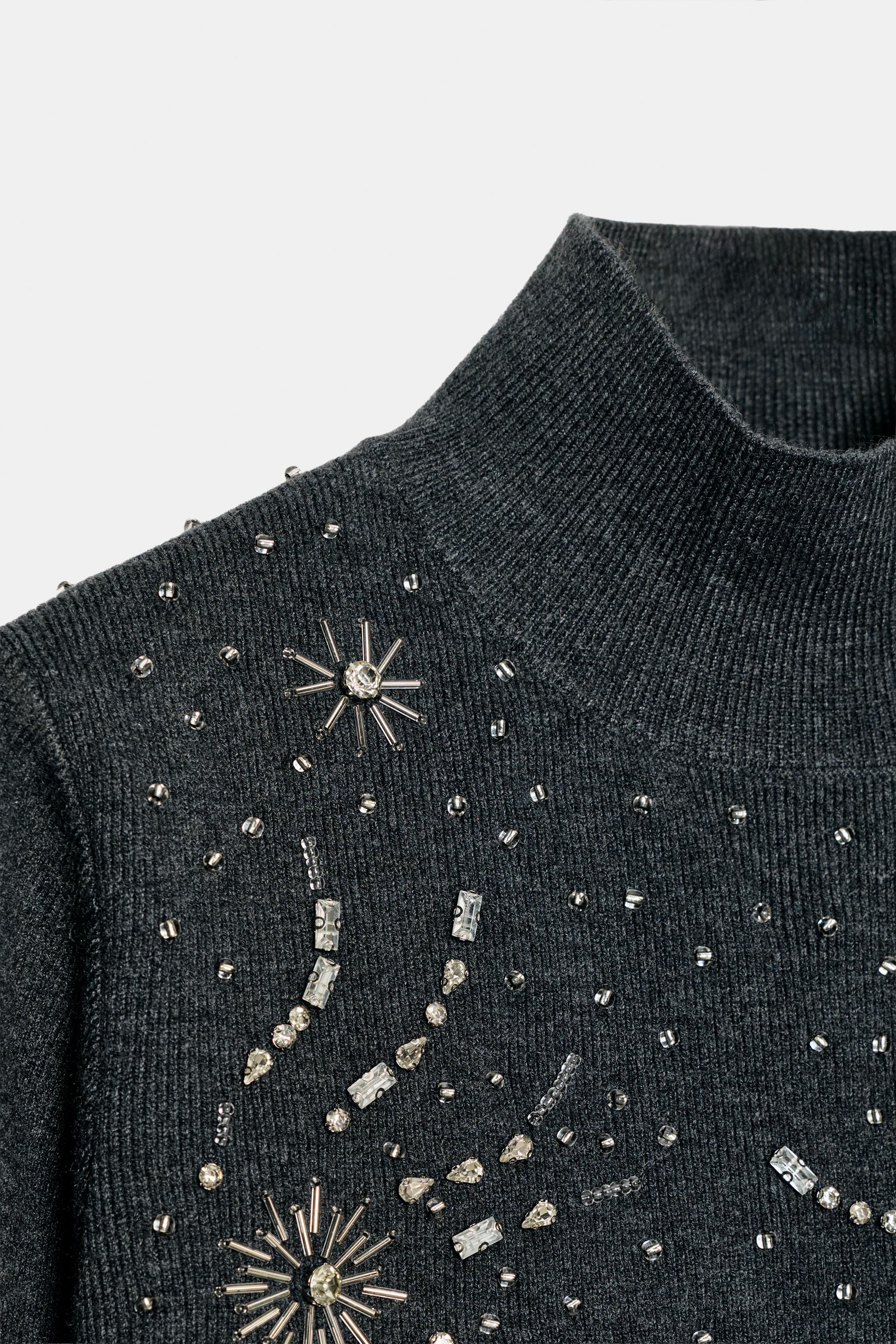 SHORT SLEEVE BEADED KNIT JUMPER
